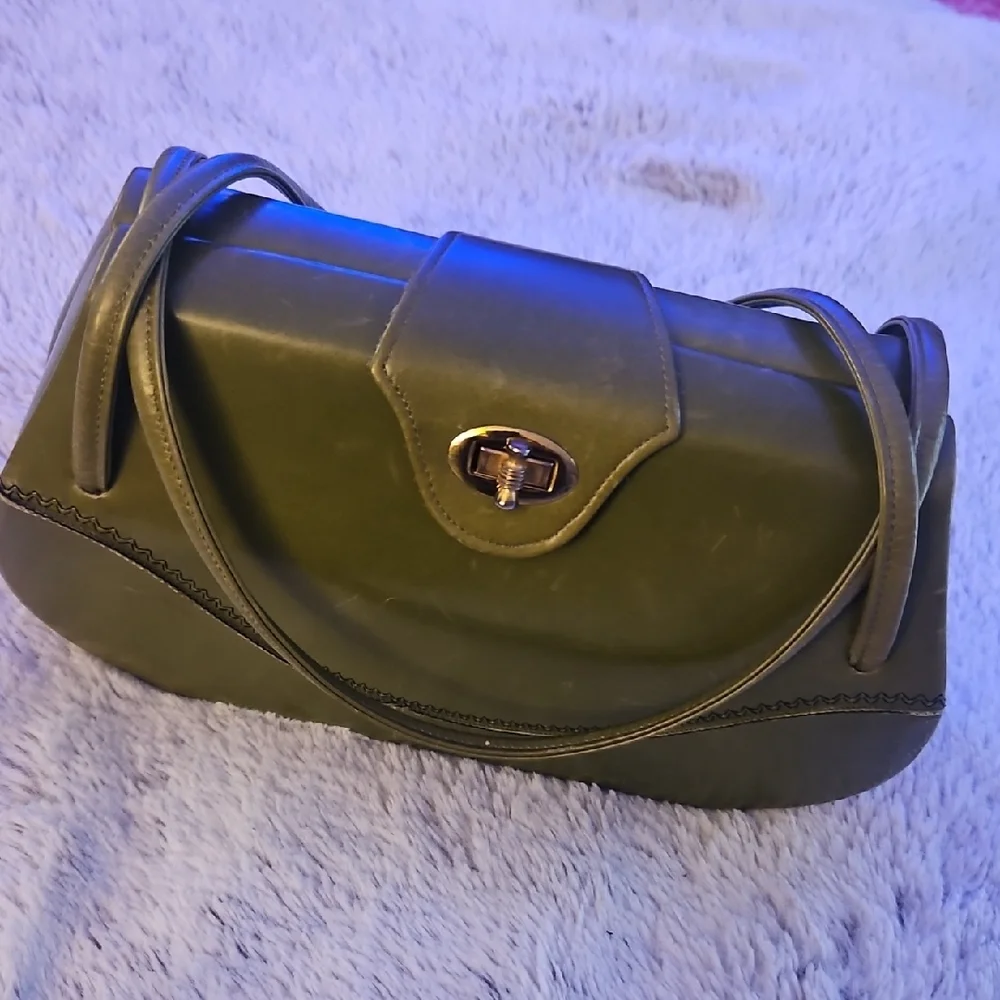 Vintage Olive Green Leather Bag - Picture 3 of 8